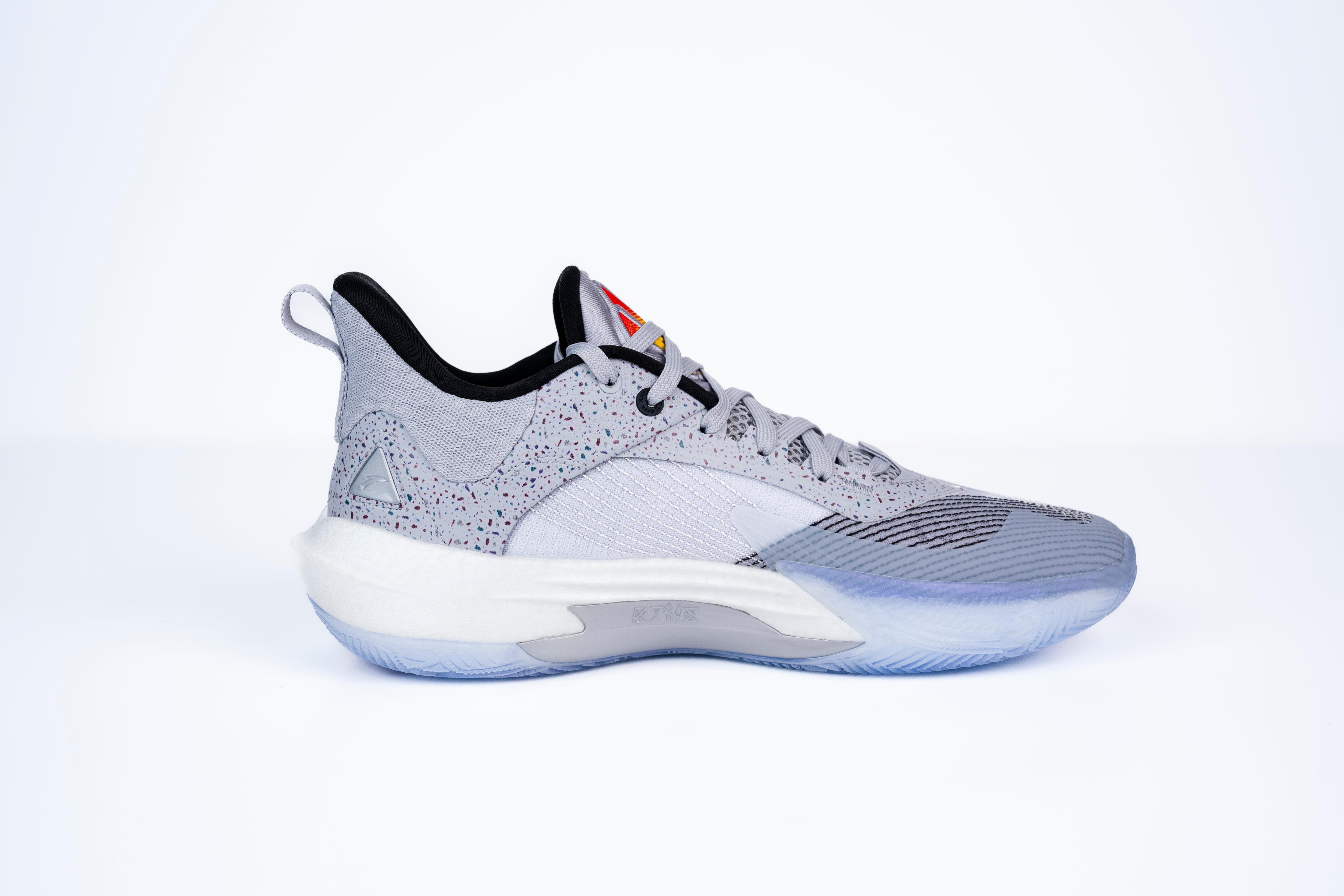 ANTA X KYRIE IRVING] KAI 1 SPEED 'Pass The Torch' Men's